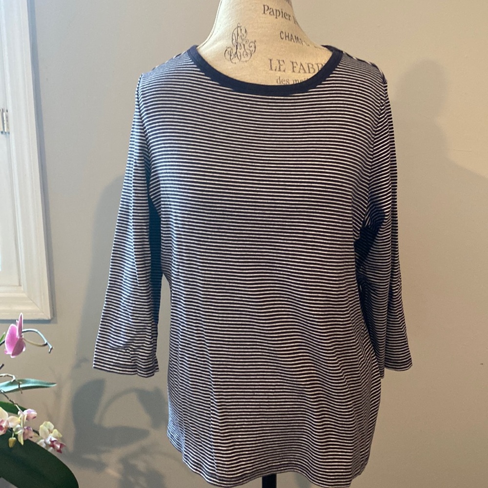 Lands end women shirt size X-LARGE